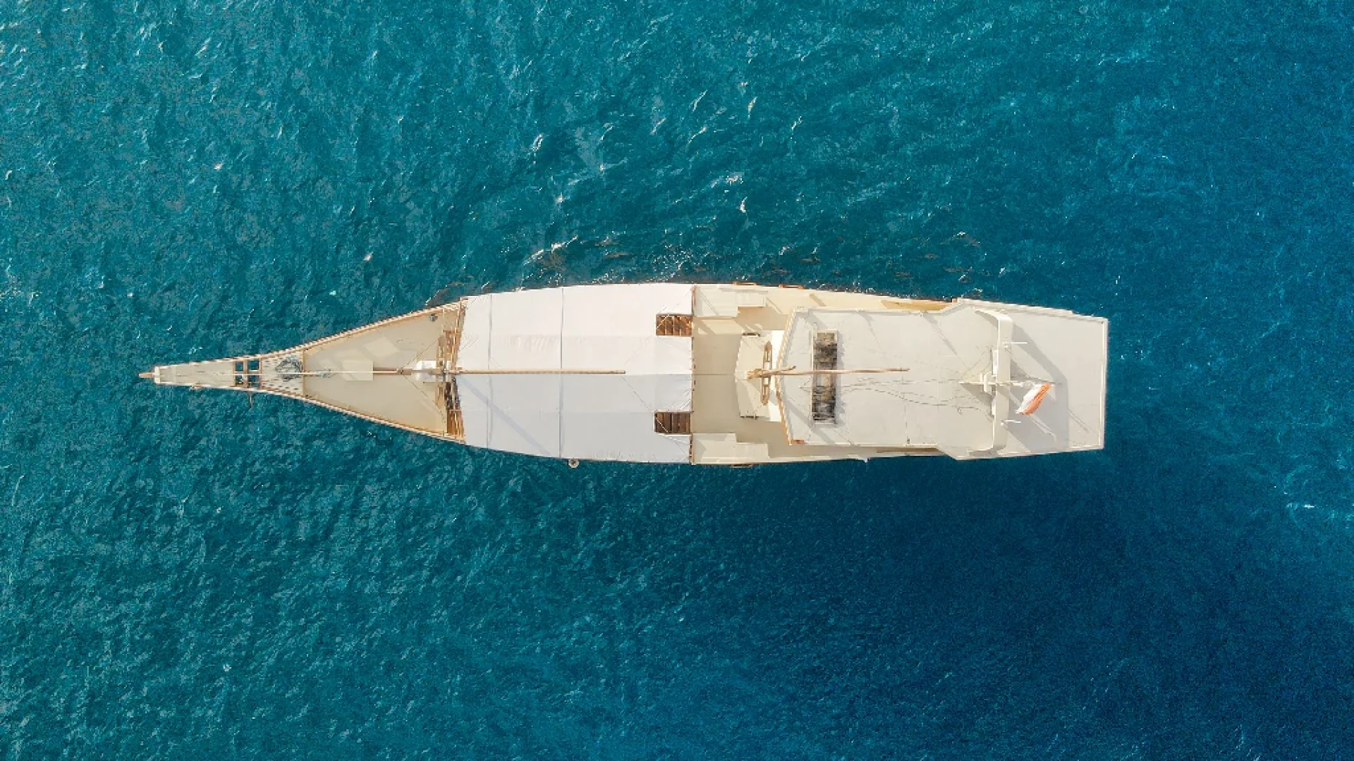 Almadira Liveaboard