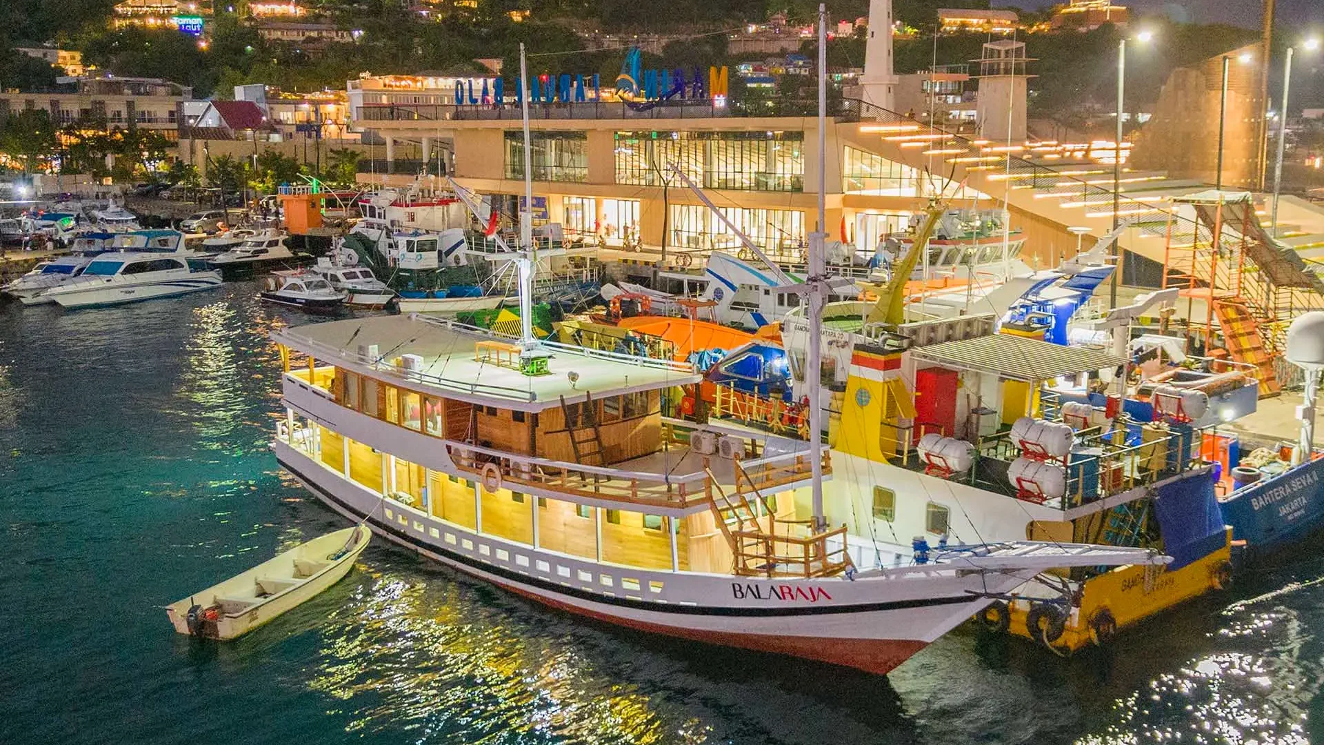 Balaraja Liveaboard