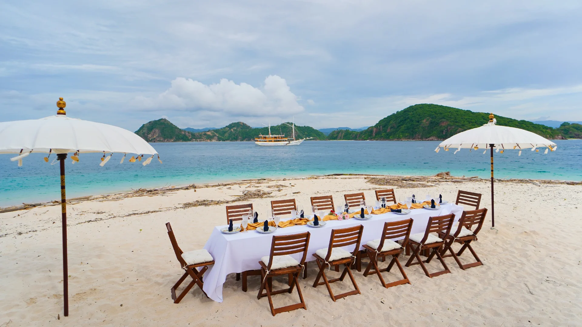 Food on the Beach a