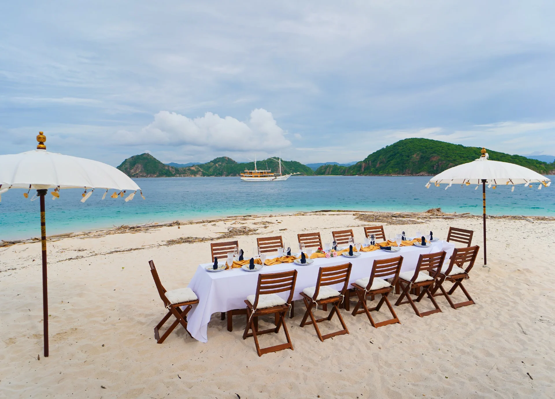 Food on the Beach a