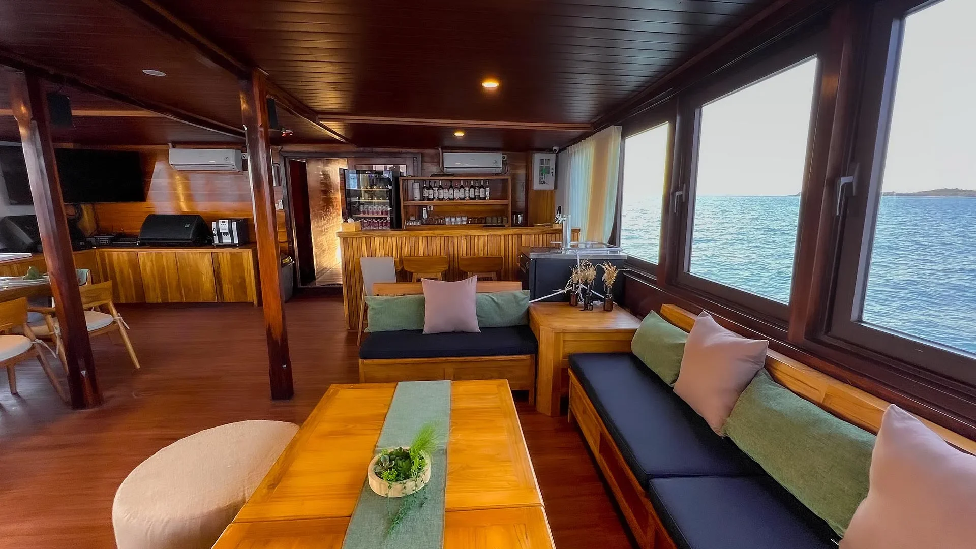 Indoor Relax Area_3_Neptune