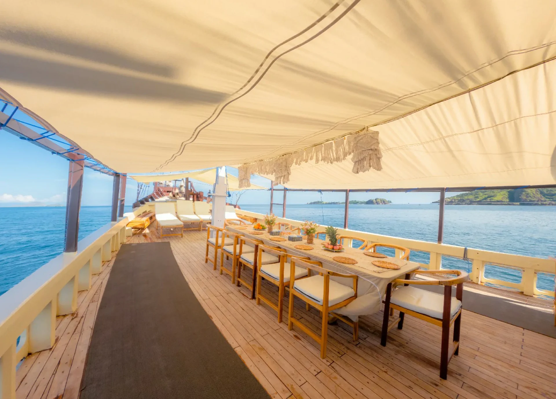 Outdoor Dinning-a