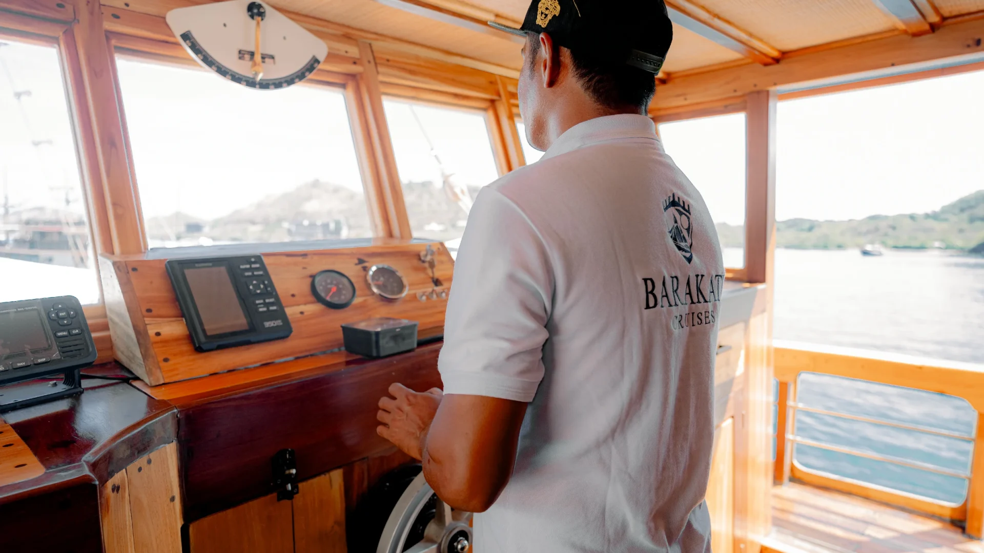 Steering Room_Barakati Cruises