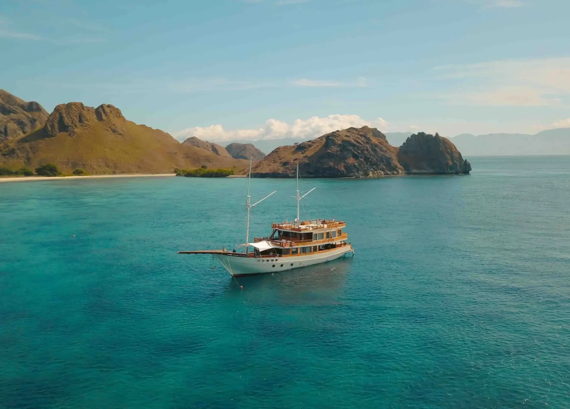 Yumana Liveaboard-d